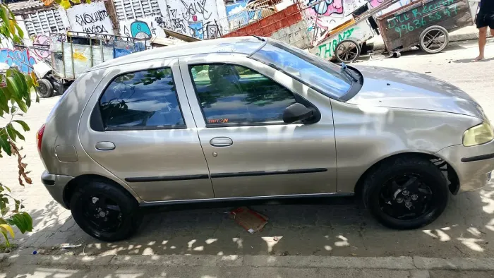 Fiat Palio ELX 1.0 MPI Fire 16V 4P (25 Anos) 2001