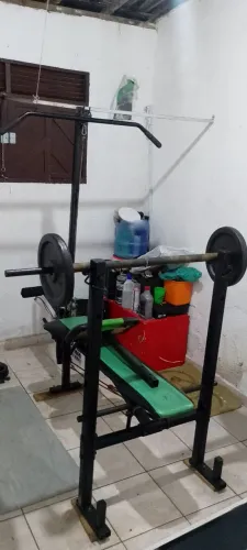 Academia em casa Vendo ou troco em moto