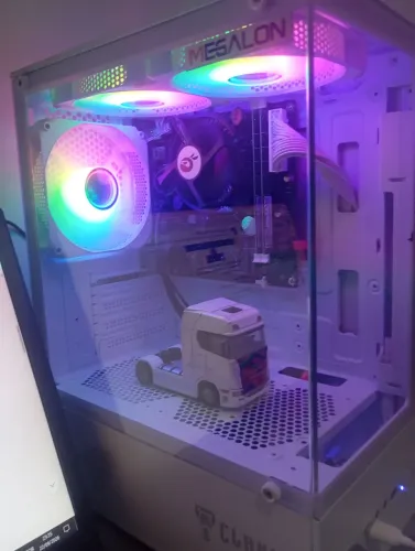 Pc gamer zero configurações no anúncio 