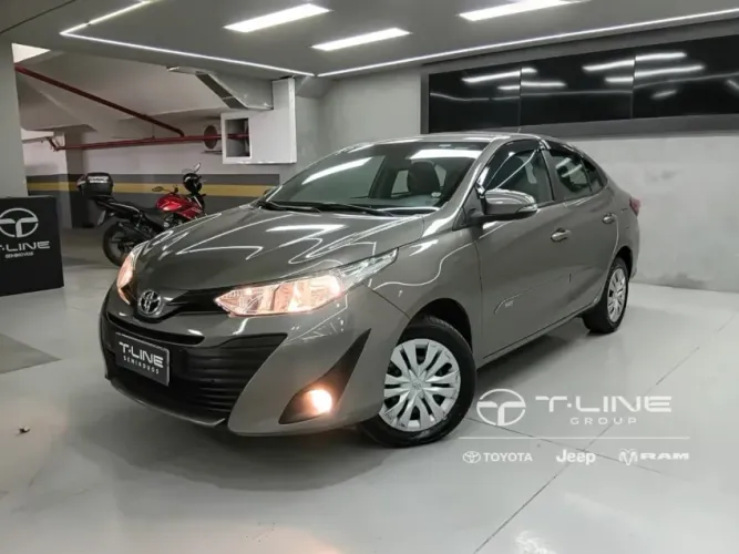 Toyota Yaris XL Sedan 1.5 Flex 16V 4P Aut. 2020