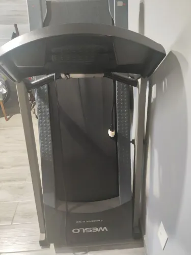 Esteira Elétrica Weslo Cadence G 5.9 Cor Cinza E Preto Usada