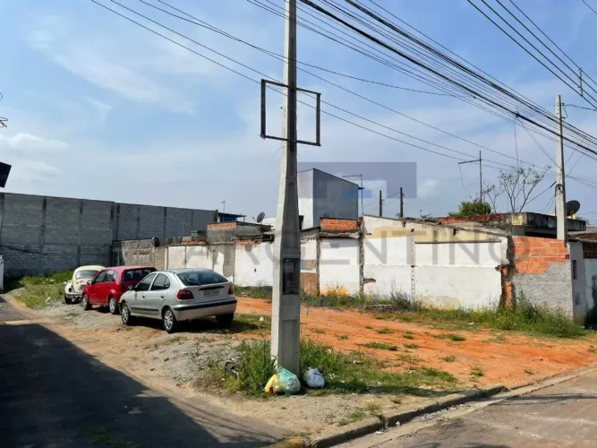 Procurando um terreno plano pra construir Galpão?
