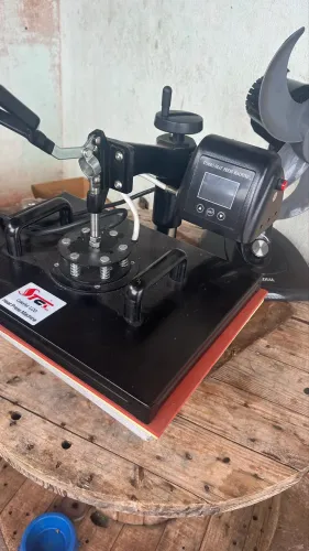 Maquina de estampar camiseta,canecas etc