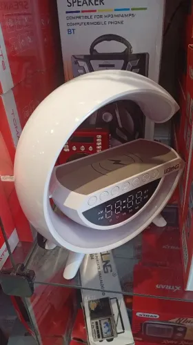 CAIXA DE SOM BLUETOOTH COM RÁDIO E LUMINÁRIA