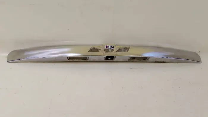 Moldura Tampa Traseira Gm Tracker 14 A 15 Cromado Cromado