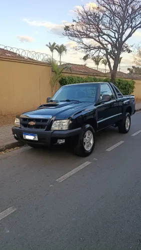 Chevrolet S10 P-up Advantage 2.4 MPFI F.power CS 2010