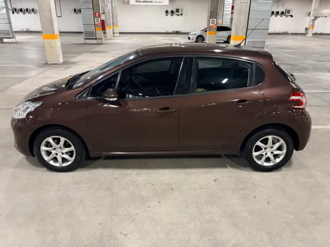 Peugeot 208 Active/active Pack 1.5 Flex 8V 5P 2016