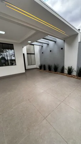 Casa no jardim Hortencia com 1 suíte + 2 quartos