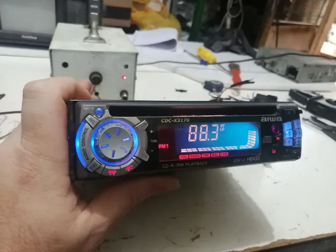 Rádio Aiwa Cdc x3170 funcionando!