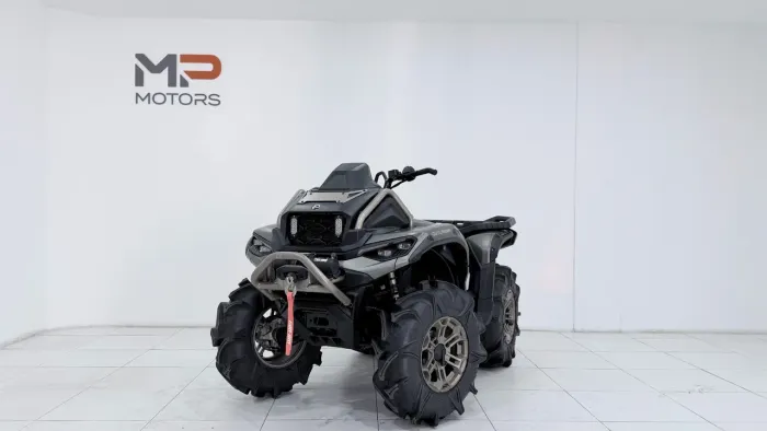 BRP Can-Am Oultland. MAX LTD 1000r 4X4 Quad 2026