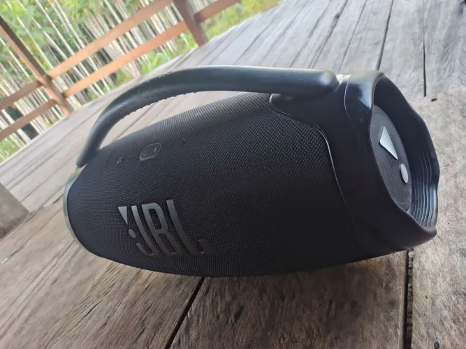 JBL boombox 3