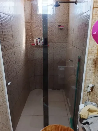 Vende - se Box para banheiro