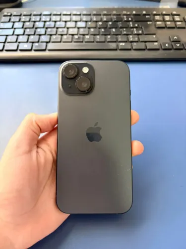 iPhone 15