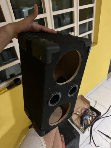 CAIXA PARA 02 Alto-falantes 6 polegadas