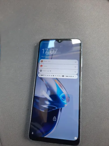 Moto E22 128GB 6GB RAM - Ótimo estado