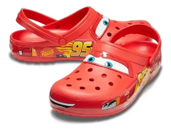 crocs mqueen