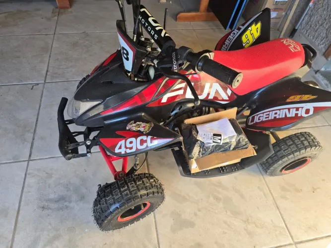 Mini quadriciclo 2 tempos 49cc 