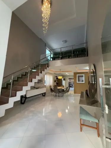 Vendo linda casa, alto padrão , no Park Athenas