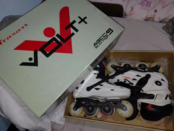 Patins 41/42 Volt+ ABEC ?9 Bearings
