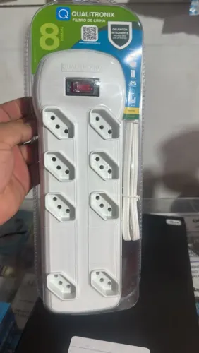 Filtro de linha com disjuntor inteligente 8 tomadas ?