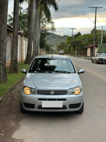 Fiat Palio 1.0 Economy Fire Flex 8V 2P 2010