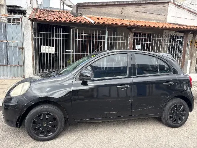 Nissan March S 1.0 16V Flex Fuel 5P 2012