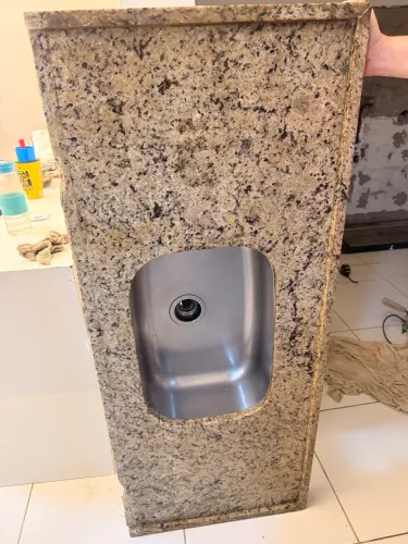 Balcão de granito com Cuba