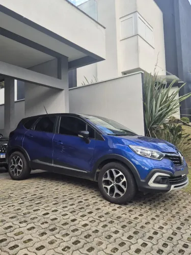 Renault Captur Intense 1.3 TB 16V Flex 5P AUT 2022