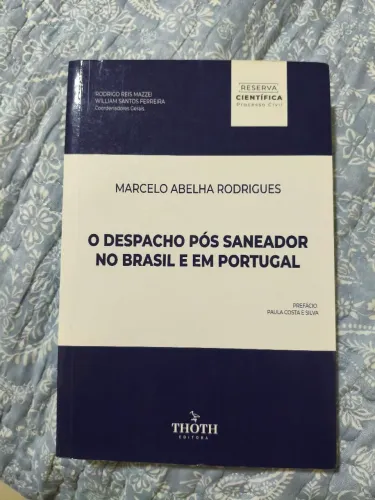 Livro de Marcelo abelha