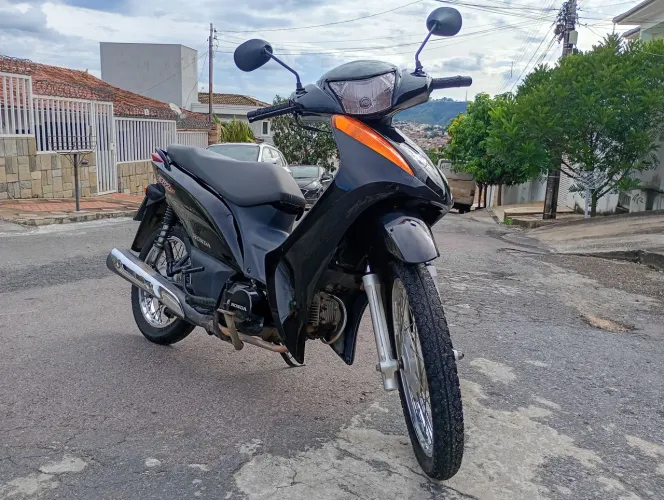 Honda Biz 100 Es