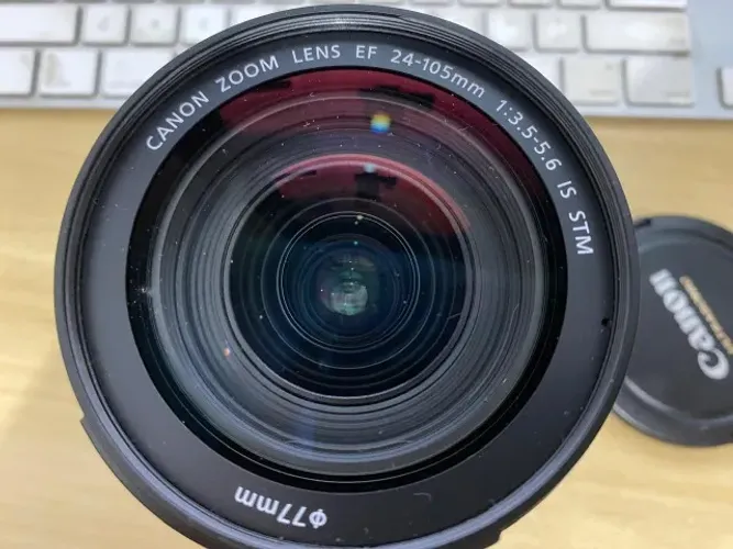 Canon Zoom lens EF 24-105mm - 77mm