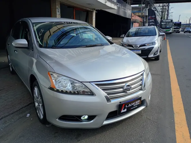 Nissan Sentra SL 2.0/ 2.0 Flex Fuel 16V Aut. 2015