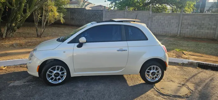 Fiat 500 Cult 1.4 Flex 8V EVO Dualogic 2013