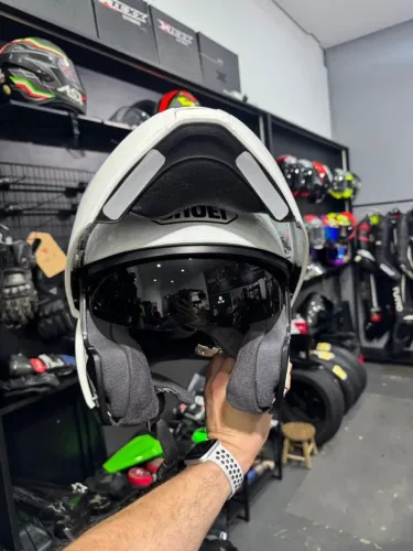 Capacete Shoei Neotec Tam 60 (L)