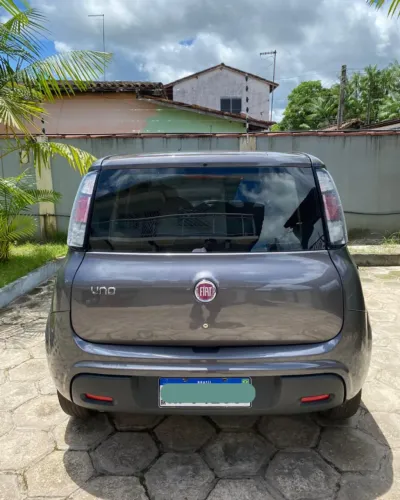 Fiat Uno Attractive 1.0 EVO Fire Flex 8V 5P 2021