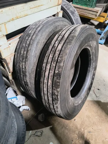Pneu Para Caminhão ou Carreta Aro 22.5 Meia Vida