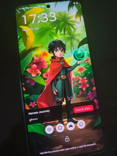Vendo moto g86 novo na caixa com nota.
