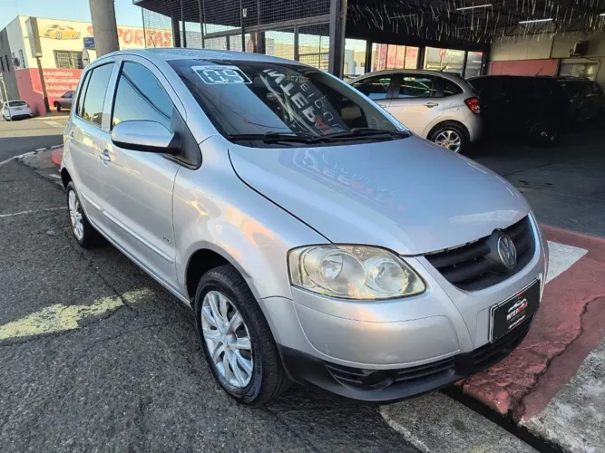 Volkswagen Fox Plus 1.6mi/ 1.6mi Total Flex 8V 4P 2009