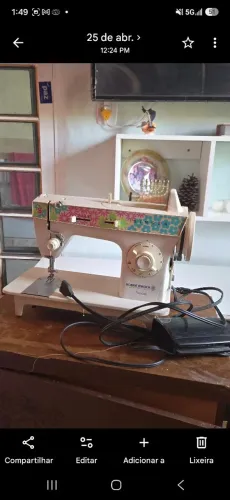 Máquina de costura