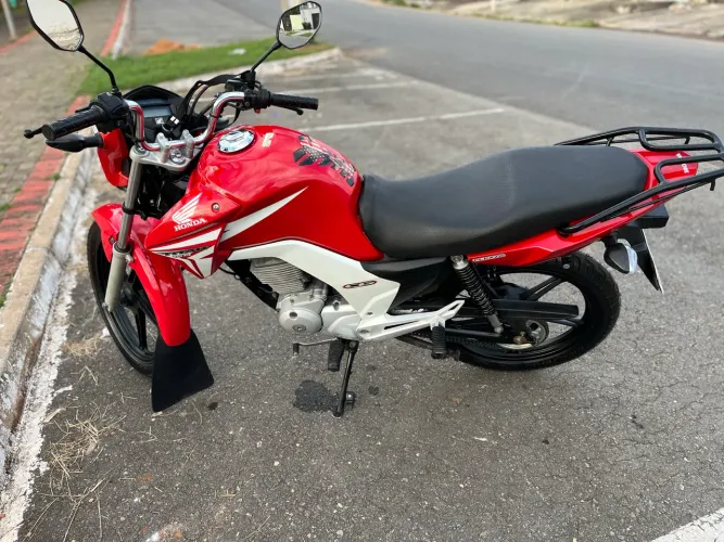 Titan 150 Ex 2015 Super conservado
