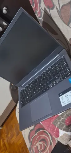 Vendo NOTEBOOK DA SAMSUNG 4GBRAM/256g / WINDOWS 11
