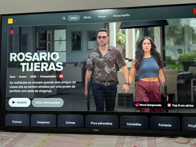 tv smart Philips 43 impecável