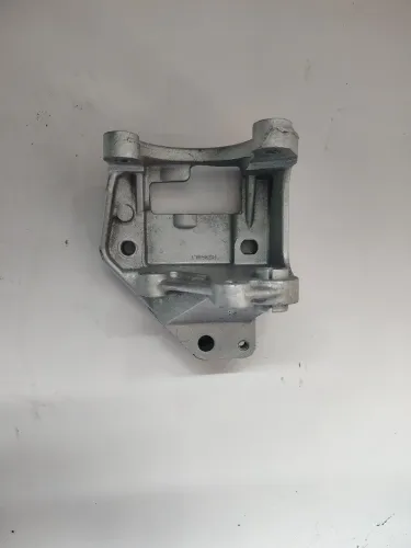 Suporte Bomba  Direção hidráulica Renault Clio 1.0 16v Original 