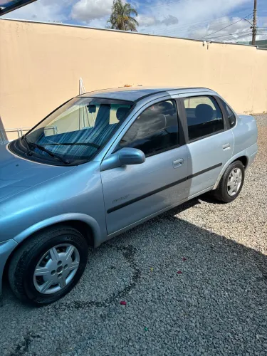 Chevrolet Corsa SED Class.spirit 1.0/1.0 Flexpower (álcool) 2010