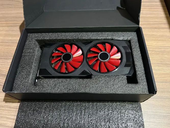 Placa de Vídeo XFX RX 570 4GB