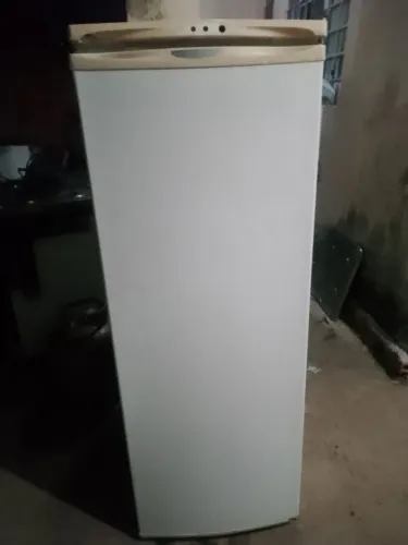 Geladeira por 330 ENTREGO