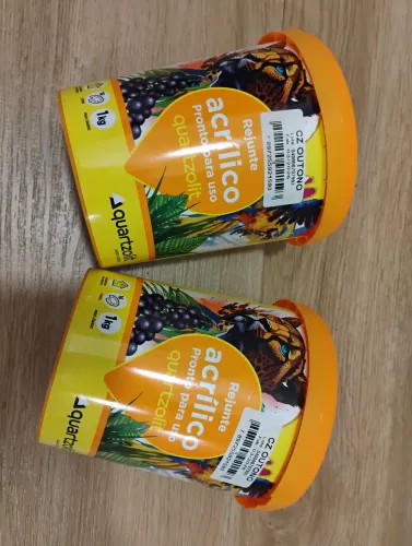 Vendo 2 Potes Rejunte Acrílico Cinza Outono 1kg - Quartzolit