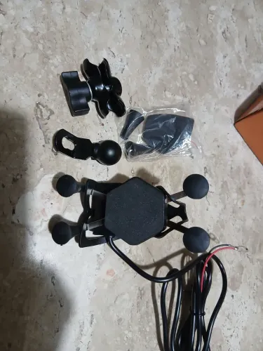 Suporte celular com carregador USB moto