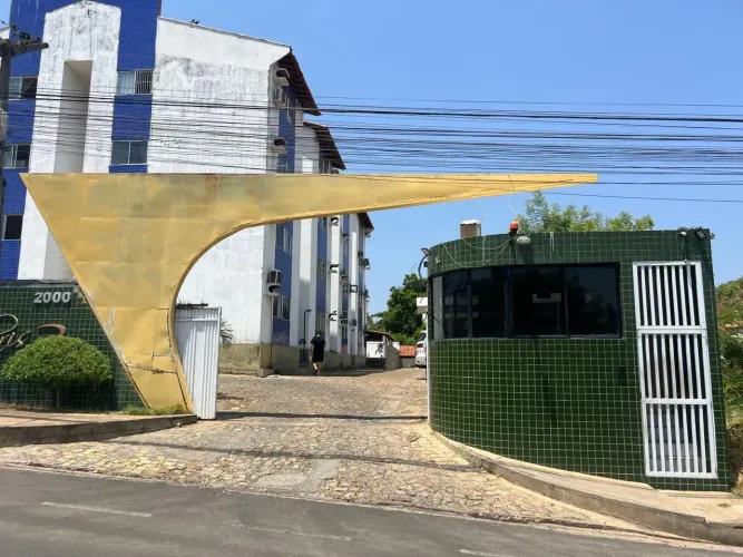 Apartamento á venda condomínio Solares no Bairro Cristo Rei, 55 m²,02 quartos, térreo, m