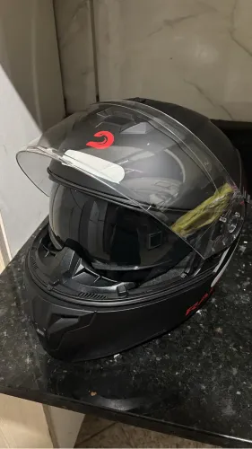 CAPACETE RACE TECH